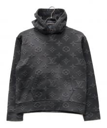 LOUIS VUITTON（ルイ ヴィトン）の古着「3Dモノグラムパーカー」｜グレー