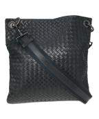 BOTTEGA VENETAボッテガベネタ）の古着「イントレチャートショルダーバッグ」｜ブラック