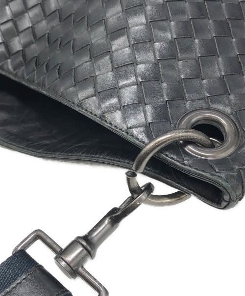 BOTTEGA VENETA（ボッテガベネタ）BOTTEGA VENETA (ボッテガベネタ) イントレチャートショルダーバッグ ブラック サイズ:下記参照の古着・服飾アイテム
