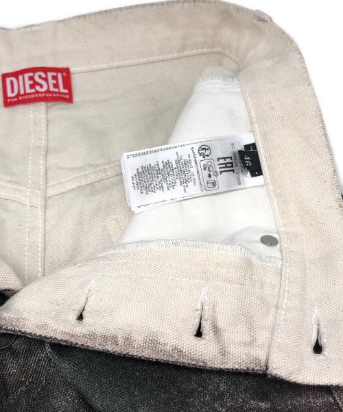 DIESEL（ディーゼル）DIESEL (ディーゼル) THUG CLUB (サグ クラブ) P-THUG-PANT ワイドデニムパンツ グレー×グリーン サイズ:46の古着・服飾アイテム