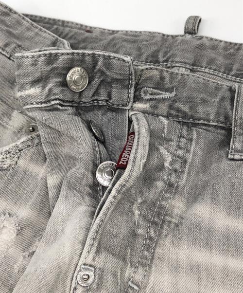 DSQUARED2（ディースクエアード）DSQUARED2 (ディースクエアード) SKATER JEAN ダメージスリムデニム グレー サイズ:44の古着・服飾アイテム
