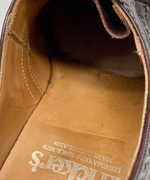 Tricker's（トリッカーズ）Tricker's (トリッカーズ) BOURTON ウイングチップシューズ バーガンディー サイズ:8 1/2の古着・服飾アイテム