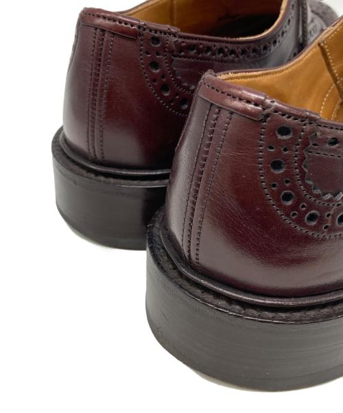 Tricker's（トリッカーズ）Tricker's (トリッカーズ) BOURTON ウイングチップシューズ バーガンディー サイズ:8 1/2の古着・服飾アイテム