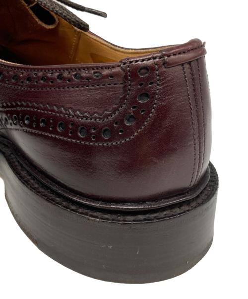 Tricker's（トリッカーズ）Tricker's (トリッカーズ) BOURTON ウイングチップシューズ バーガンディー サイズ:8 1/2の古着・服飾アイテム