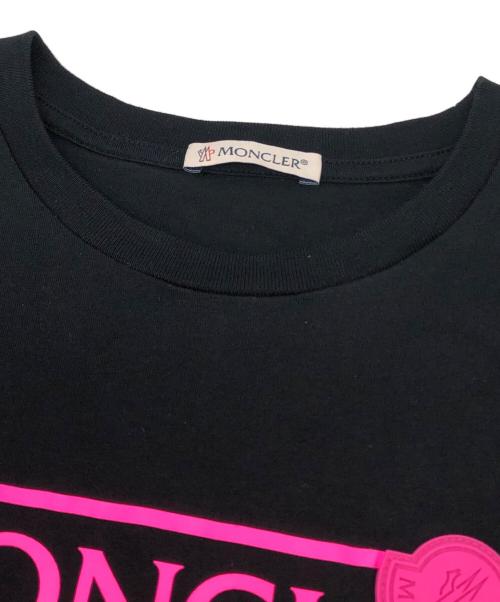 MONCLER（モンクレール）MONCLER (モンクレール) ロゴワッペンプリントTシャツ ブラック サイズ:14の古着・服飾アイテム