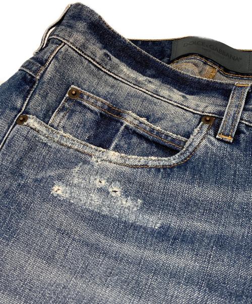 DOLCE & GABBANA（ドルチェ＆ガッバーナ）DOLCE & GABBANA (ドルチェ＆ガッバーナ) ダメージ×リペアデニムパンツ ブルー サイズ:52の古着・服飾アイテム