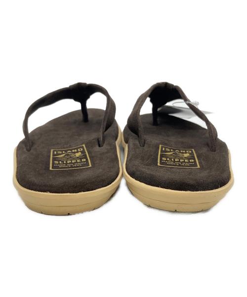 ISLAND SLIPPER（アイランドスリッパ）ISLAND SLIPPER (アイランドスリッパ) スウェードサンダル ブラウン サイズ:8 未使用品の古着・服飾アイテム