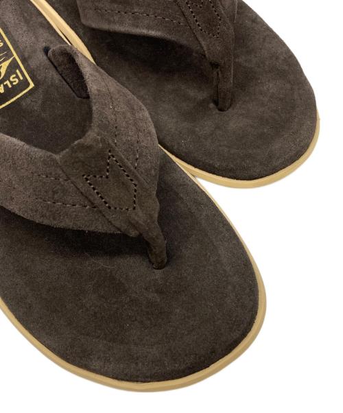 ISLAND SLIPPER（アイランドスリッパ）ISLAND SLIPPER (アイランドスリッパ) スウェードサンダル ブラウン サイズ:8 未使用品の古着・服飾アイテム