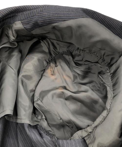 ARMANI COLLEZIONI（アルマーニ コレツィオーニ）ARMANI COLLEZIONI (アルマーニ コレツィオーニ) 2Bセットアップスーツ グレー サイズ:50の古着・服飾アイテム
