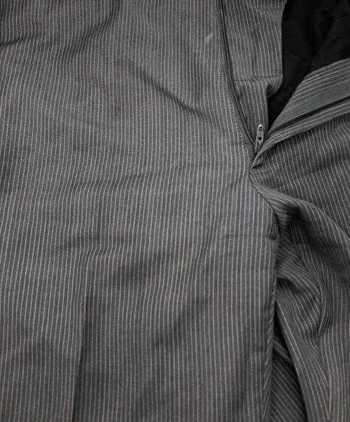 ARMANI COLLEZIONI（アルマーニ コレツィオーニ）ARMANI COLLEZIONI (アルマーニ コレツィオーニ) 2Bセットアップスーツ グレー サイズ:50の古着・服飾アイテム