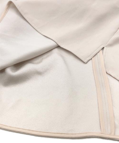 theory luxe（セオリーリュクス）theory luxe (セオリーリュクス) Cleven Kadie Blouse ベージュ サイズ:S32の古着・服飾アイテム
