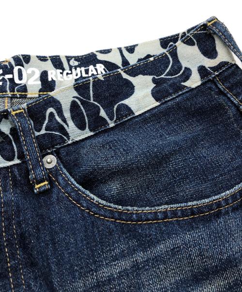 A BATHING APE（アベイシングエイプ）A BATHING APE (アベイシングエイプ) 1999 TYPE 02 デニムパンツ ブルー サイズ:Mの古着・服飾アイテム