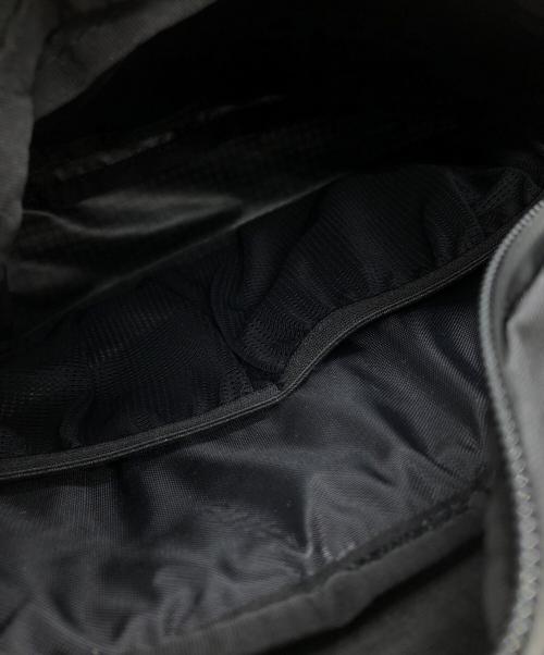 SUPREME（シュプリーム）SUPREME (シュプリーム) Sling Bag ブラック サイズ:下記参照の古着・服飾アイテム