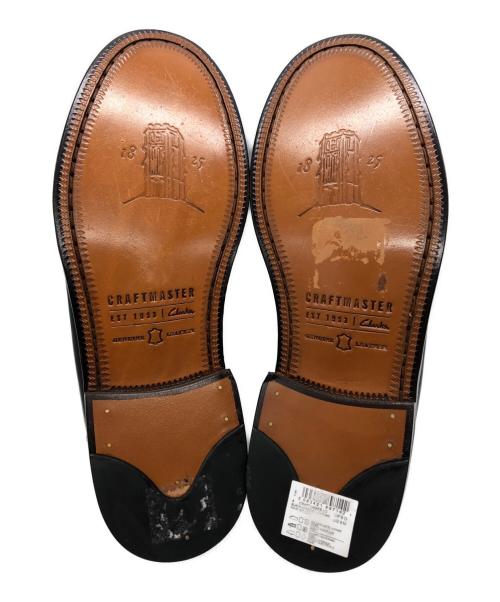CLARKS（クラークス）CLARKS (クラークス) CraftJames Lo ローファー ブラック×ホワイト サイズ:UK8の古着・服飾アイテム