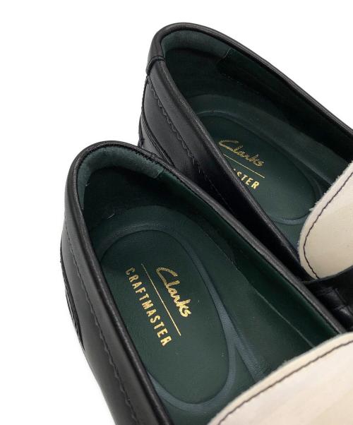 CLARKS（クラークス）CLARKS (クラークス) CraftJames Lo ローファー ブラック×ホワイト サイズ:UK8の古着・服飾アイテム