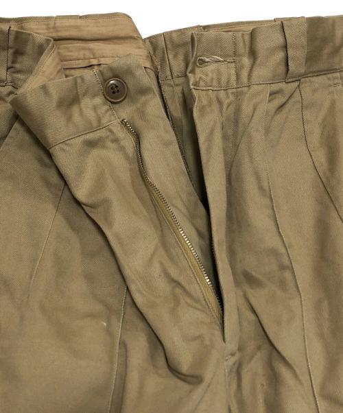 OLD JOE & Co.（オールドジョー）OLD JOE & Co. (オールドジョー) フロントタックトラウザーパンツ ベージュ サイズ:34の古着・服飾アイテム