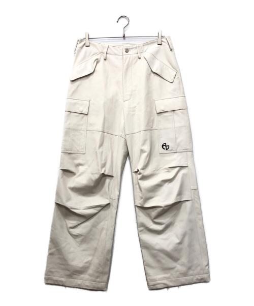 NOMANUAL（ノーマニュアル）NOMANUAL (ノーマニュアル) LEATHER CARGO PANTS アイボリー サイズ:Mの古着・服飾アイテム