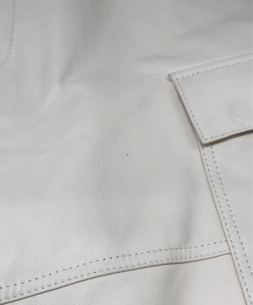 NOMANUAL（ノーマニュアル）NOMANUAL (ノーマニュアル) LEATHER CARGO PANTS アイボリー サイズ:Mの古着・服飾アイテム