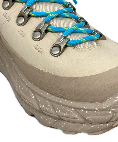 HOKA（ホカ）HOKA (ホカ) TOR SUMMIT ベージュ サイズ:25.5cmの古着・服飾アイテム