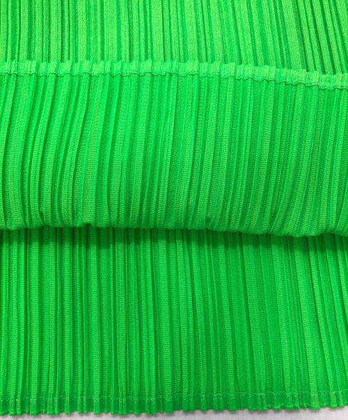 PLEATS PLEASE（プリーツプリーズ）PLEATS PLEASE (プリーツプリーズ) モックネックプリーツカットソー 黄緑 サイズ:34の古着・服飾アイテム