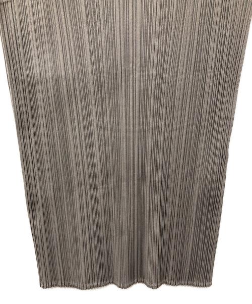PLEATS PLEASE（プリーツプリーズ）PLEATS PLEASE (プリーツプリーズ) ノースリーブプリーツカットソー グレー サイズ:3の古着・服飾アイテム