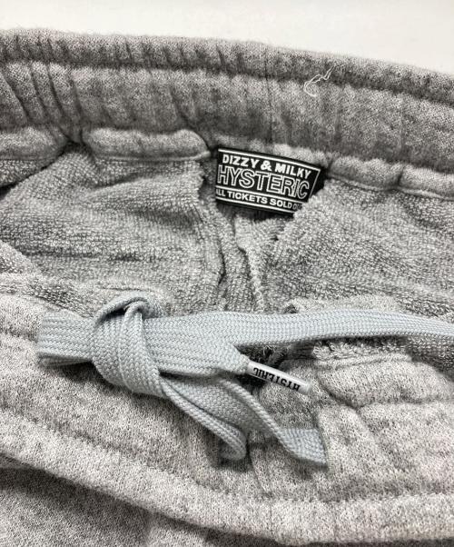 Hysteric Glamour（ヒステリックグラマー）Hysteric Glamour (ヒステリックグラマー) VIXEN GIRLワッペン スウェットパンツ グレー サイズ:Lの古着・服飾アイテム
