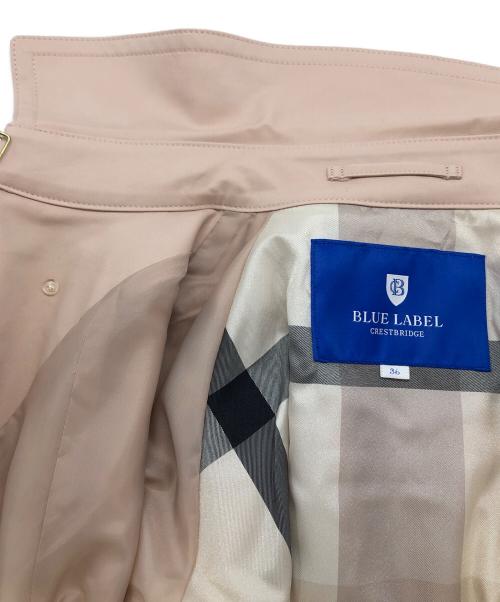 BLUE LABEL CRESTBRIDGE（ブルーレーベルクレストブリッジ）BLUE LABEL CRESTBRIDGE (ブルーレーベルクレストブリッジ) トレンチコート ピンク サイズ:36の古着・服飾アイテム