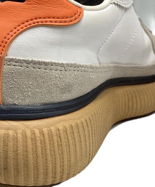 Onitsuka Tiger（オニツカタイガー）Onitsuka Tiger (オニツカタイガー)  DELECITY（デレシティ）スニーカー ホワイト×ベージュ サイズ:US５の古着・服飾アイテム