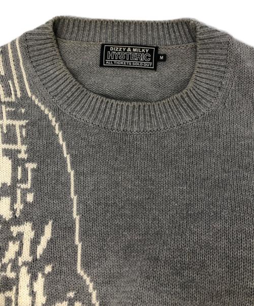 Hysteric Glamour（ヒステリックグラマー）Hysteric Glamour (ヒステリックグラマー) FLYING V 編込セーター グレー サイズ:Mの古着・服飾アイテム
