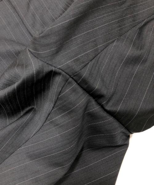 PAUL SMITH（ポールスミス）PAUL SMITH (ポールスミス) ERMENEGILDO ZEGNA (エルメネジルド・ゼニア) ストライプ2Bスーツ ダークグレー サイズ:Sの古着・服飾アイテム