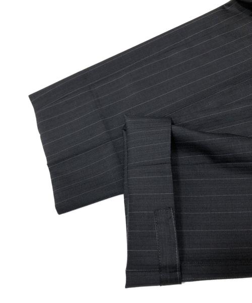 PAUL SMITH（ポールスミス）PAUL SMITH (ポールスミス) ERMENEGILDO ZEGNA (エルメネジルド・ゼニア) ストライプ2Bスーツ ダークグレー サイズ:Sの古着・服飾アイテム