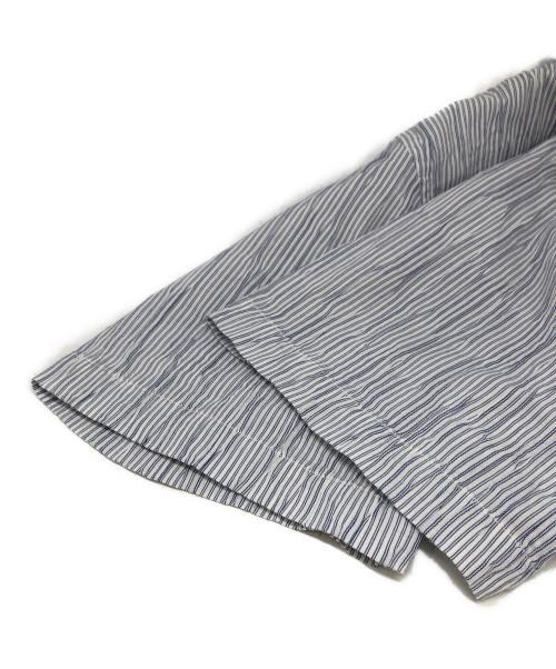stussy（ステューシー）stussy (ステューシー) WAVY STRIPED SHORT SLEEVE SHIRT ブルー サイズ:Mの古着・服飾アイテム