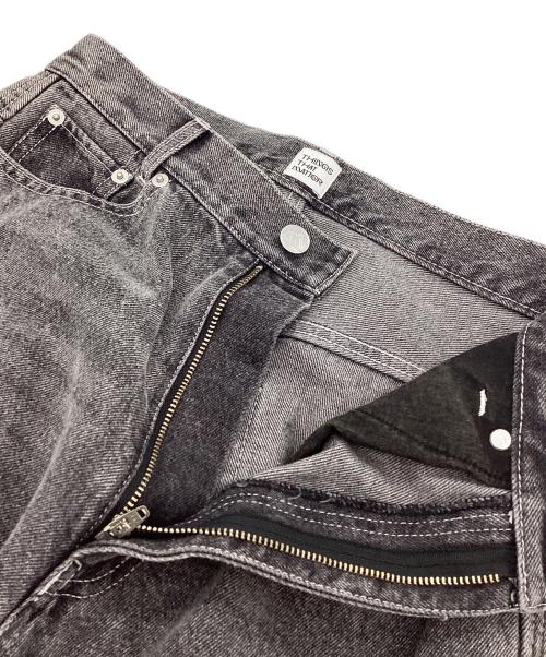 THINGS THAT MATTER（シングスザットマター）THINGS THAT MATTER (シングスザットマター) KNEE CUTTING DENIM PANTS（ニー カッティング デニム パンツ） グレー サイズ:2の古着・服飾アイテム