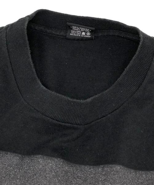 stussy（ステューシー）stussy (ステューシー) Josh Cheuse (ジョシュ チューズ) リアムプリントTシャツ ブラック サイズ:Sの古着・服飾アイテム