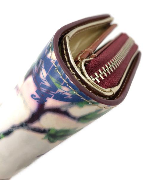 Vivienne Westwood（ヴィヴィアンウエストウッド）Vivienne Westwood (ヴィヴィアンウエストウッド) Snowman Orb 二つ折り財布 ホワイトの古着・服飾アイテム