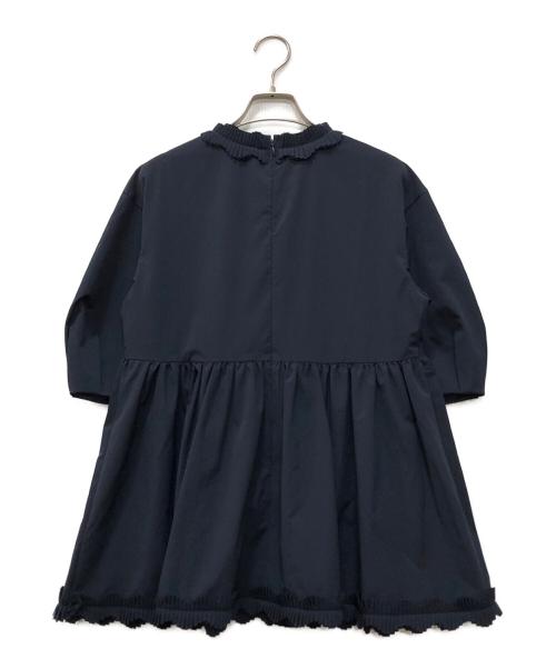 UNITED ARROWS（ユナイテッドアローズ）UNITED ARROWS (ユナイテッドアローズ) タック フリルVネック ハーフスリーブ ブラウス ネイビー サイズ:FREEの古着・服飾アイテム