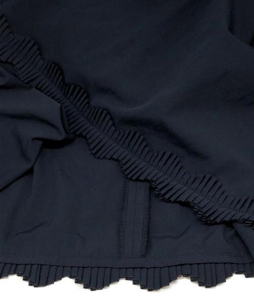 UNITED ARROWS（ユナイテッドアローズ）UNITED ARROWS (ユナイテッドアローズ) タック フリルVネック ハーフスリーブ ブラウス ネイビー サイズ:FREEの古着・服飾アイテム