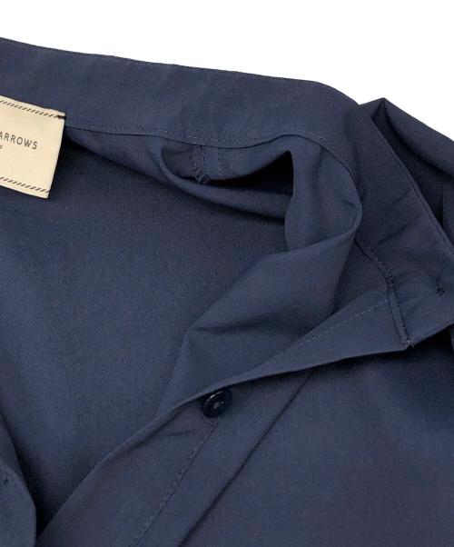 UNITED ARROWS（ユナイテッドアローズ）UNITED ARROWS (ユナイテッドアローズ) イレギュラーペプラムブラウス ネイビー サイズ:38の古着・服飾アイテム