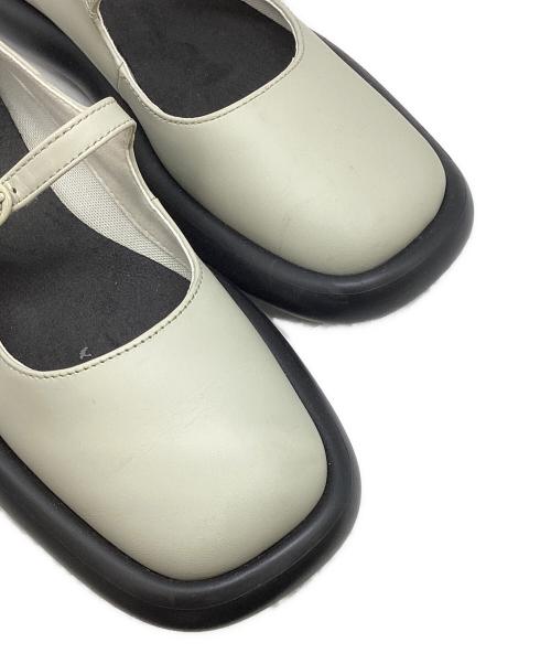 CAMPER（カンペール）CAMPER (カンペール) Onda メリージェーンシューズ アイボリー サイズ:36の古着・服飾アイテム