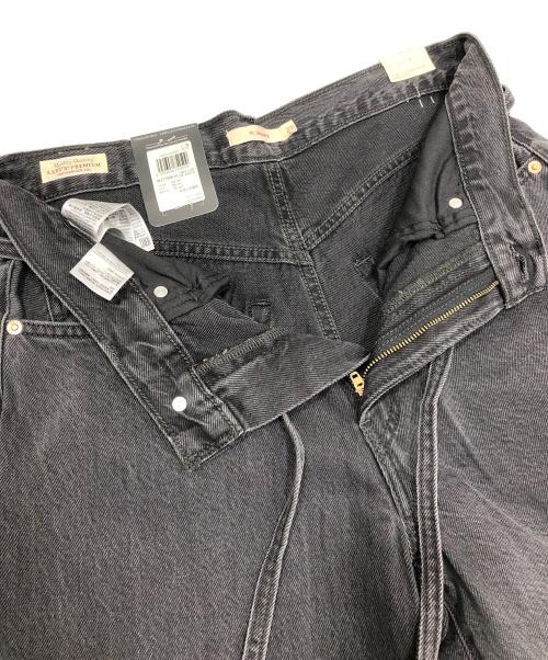 LEVI'S（リーバイス）LEVI'S (リーバイス) BEAUTY&YOUTH (ビューティーアンドユース) XLスーパーワイドデニムパンツ ブラック サイズ:27 未使用品の古着・服飾アイテム