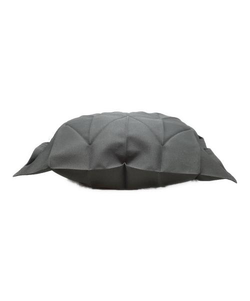 ISSEY MIYAKE（イッセイミヤケ）ISSEY MIYAKE (イッセイミヤケ) iittala (イッタラ) 折り畳みプリーツトートバッグ グリーン サイズ:下記参照の古着・服飾アイテム