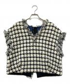 TOMORROW LAND collectionトゥモローランドコレクション）の古着「ブリオンハウンドトゥース フロンタブルジレ」｜ホワイト