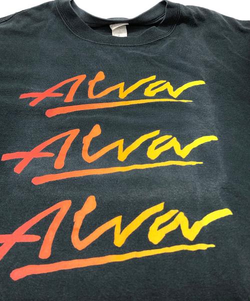 Alva Skates（アルバ スケート）ALVA SKATES (アルバ スケート) 三段ロゴプリントTシャツ ブラック サイズ:下記参照の古着・服飾アイテム