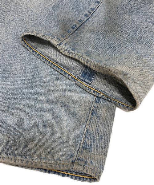 COMOLI（コモリ）COMOLI (コモリ) ブリーチ加工5ポケットデニムパンツ ブルー サイズ:2の古着・服飾アイテム