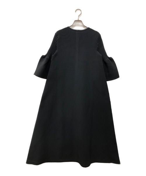 CFCL（シーエフシーエル）CFCL (シーエフシーエル) POTTERY SHORT BELL SLEEVE FLARE DRESS ブラック サイズ:3の古着・服飾アイテム
