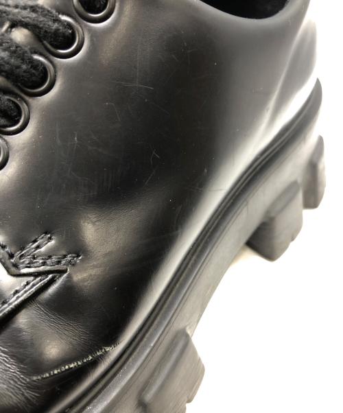 PRADA（プラダ）PRADA (プラダ) モノリス ブラッシュドレザー レースアップシューズ ブラック サイズ:UK6の古着・服飾アイテム
