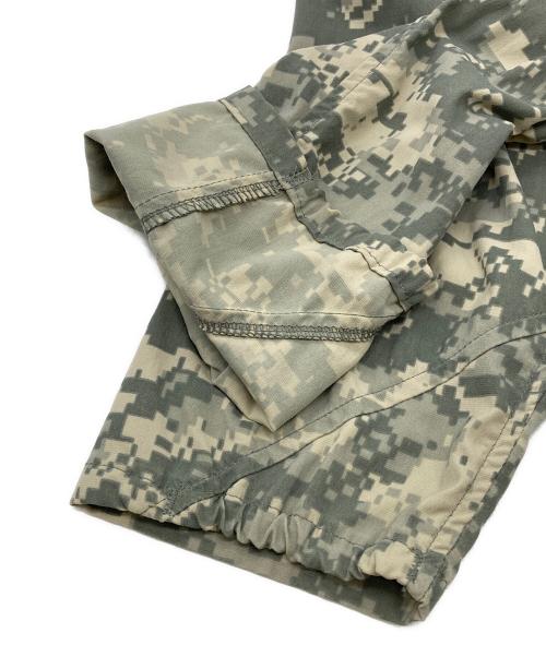US ARMY（ユーエスアーミー）US ARMY (ユーエスアーミー) ECWCS GEN III Jacket Wind Cold Weather グリーン サイズ:L/Regularの古着・服飾アイテム