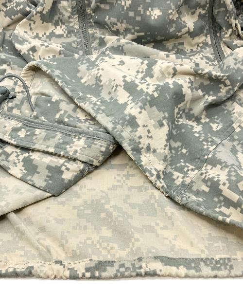 US ARMY（ユーエスアーミー）US ARMY (ユーエスアーミー) ECWCS GEN III Jacket Wind Cold Weather グリーン サイズ:L/Regularの古着・服飾アイテム