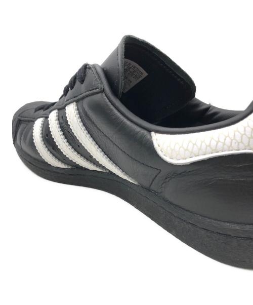 adidas（アディダス）adidas (アディダス) SUPERSTAR 82 GTX atmos“GID-SNK” ブラック サイズ:27cmの古着・服飾アイテム