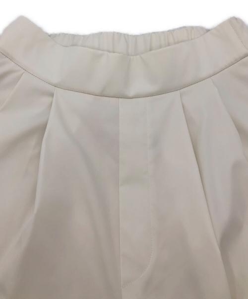 CARLA（カーラ）CARLA (カーラ) Easy 撥水 wide pants ホワイト サイズ:F-short 未使用品の古着・服飾アイテム